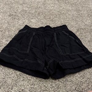 Entro Black Women's Cargo Shorts